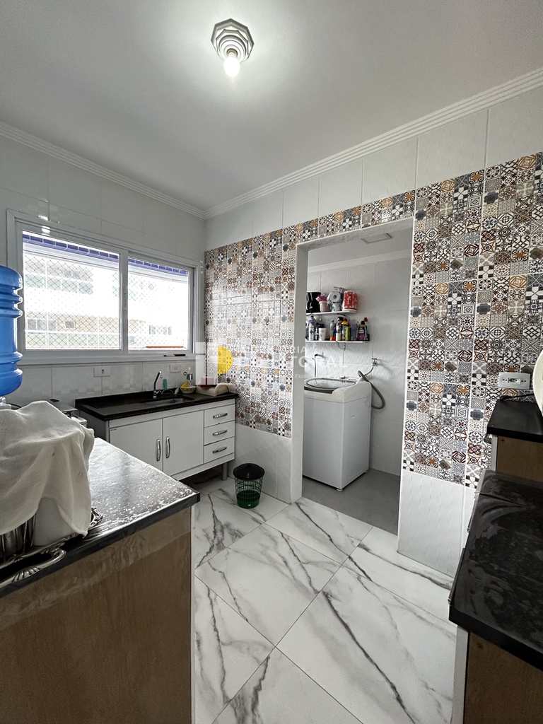 Apartamento em Mongaguá, no bairro Jardim Marina