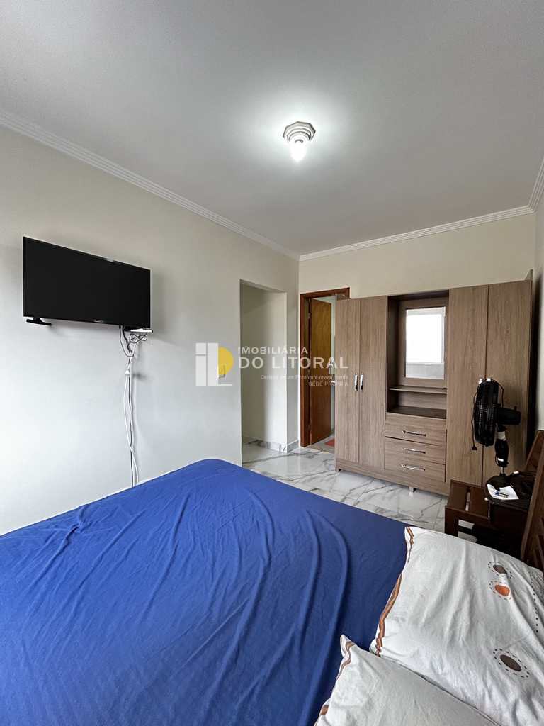 Apartamento em Mongaguá, no bairro Jardim Marina