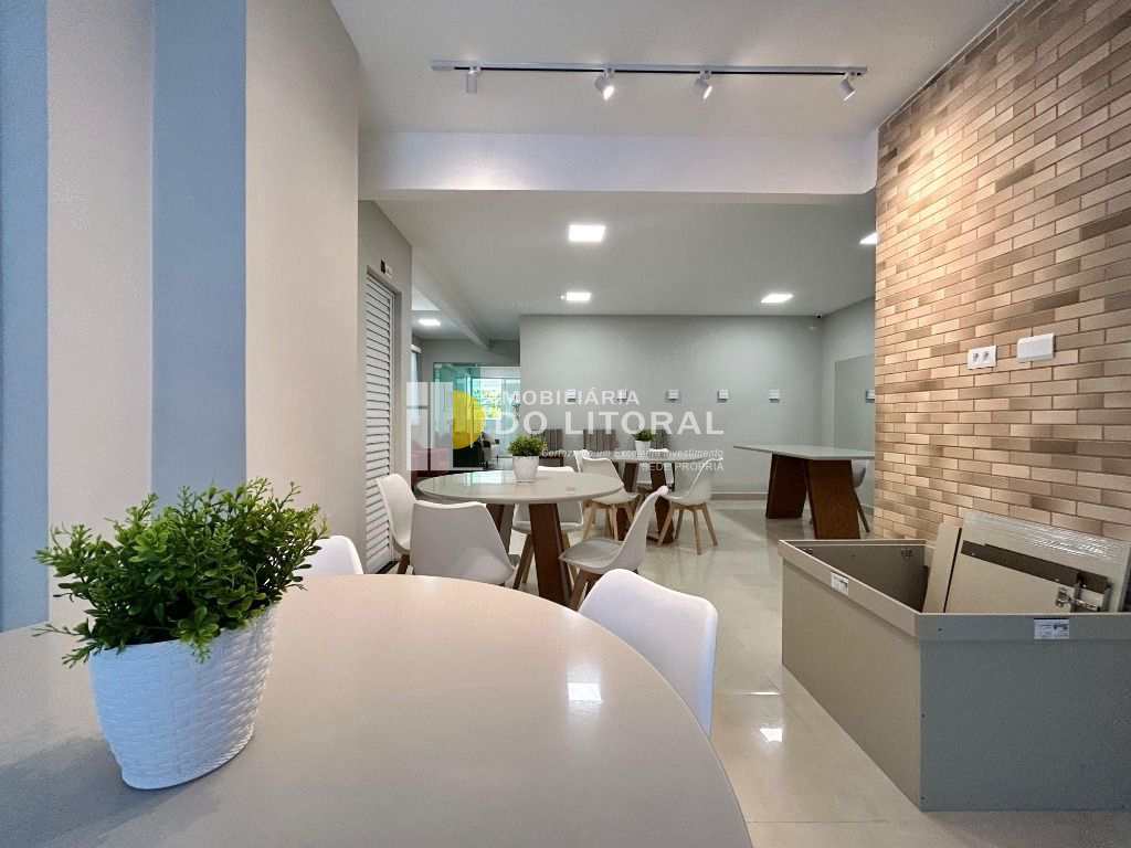 Apartamento em Mongaguá, no bairro Vila Atlântica