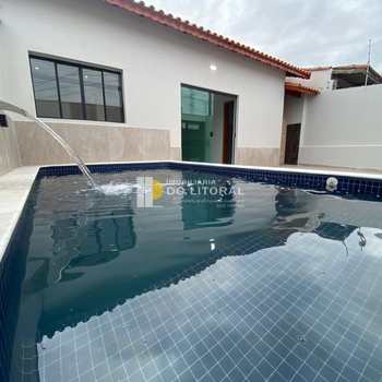 Casa em Mongaguá, bairro Balneário Plataforma