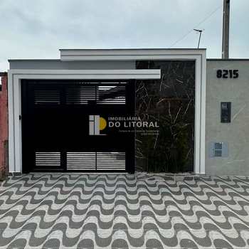 Casa em Mongaguá, bairro Balneário Jussara