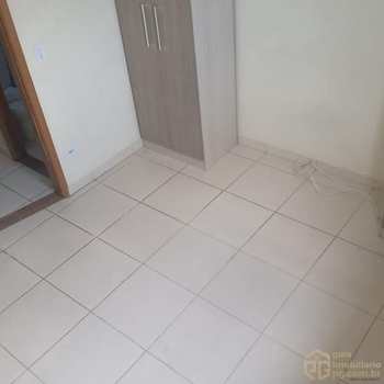 Casa de Condomínio em Praia Grande, bairro Maracanã