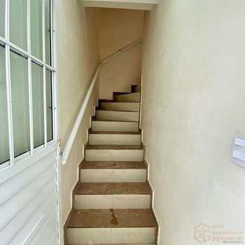Casa de Condomínio em Praia Grande, bairro Melvi