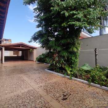 Casa em Praia Grande, bairro Flórida