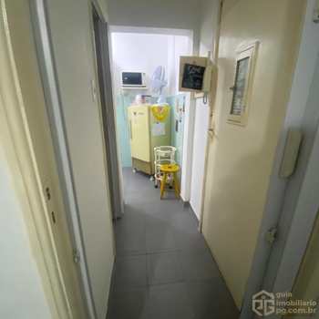 Kitnet em Praia Grande, bairro Boqueirão