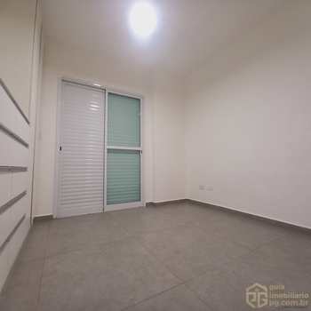 Apartamento em Praia Grande, bairro Ocian