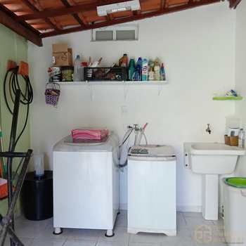 Casa em Praia Grande, bairro Canto do Forte