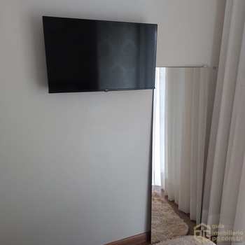 Apartamento em Praia Grande, bairro Guilhermina
