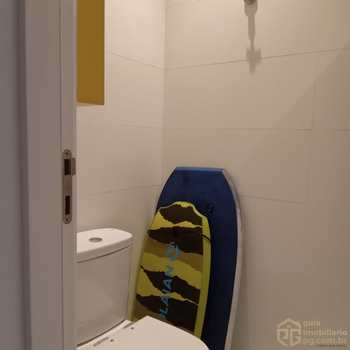 Apartamento em Praia Grande, bairro Tupi