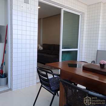 Apartamento em Praia Grande, bairro Tupi
