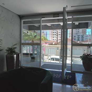 Apartamento em Praia Grande, bairro Tupi