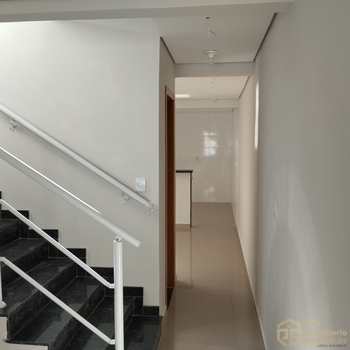 Casa em Praia Grande, bairro Ocian