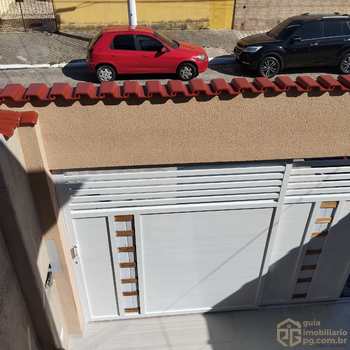 Casa em Praia Grande, bairro Ocian