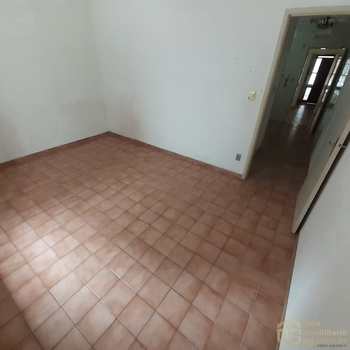 Apartamento em Praia Grande, bairro Boqueirão