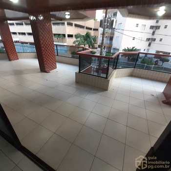 Apartamento em Praia Grande, bairro Guilhermina