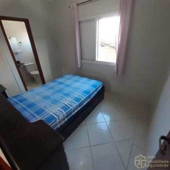 Sobrado em Praia Grande, bairro Aviação