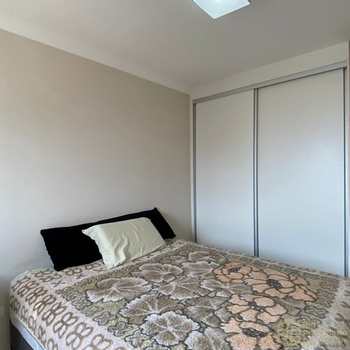 Apartamento em Praia Grande, bairro Caiçara