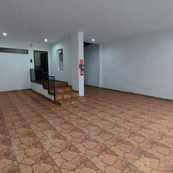 Apartamento em Praia Grande, bairro Boqueirão