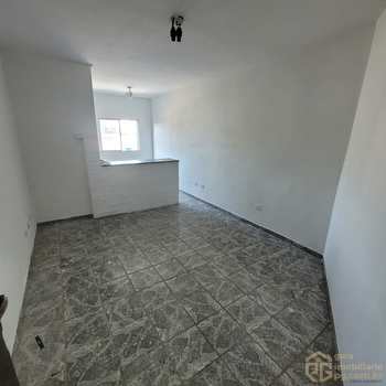 Kitnet em Praia Grande, bairro Tupi