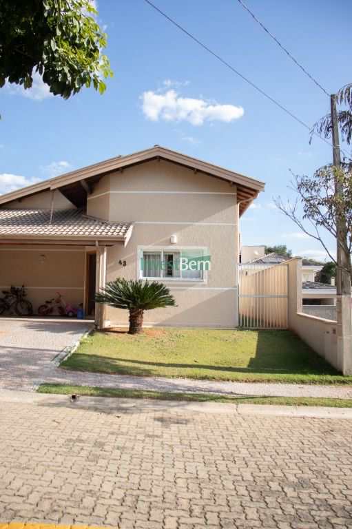 Casa em Valinhos, no bairro Residencial Fiorella