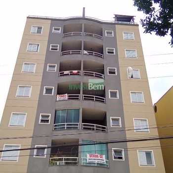 Apartamento em Valinhos, bairro Jardim Maracanã
