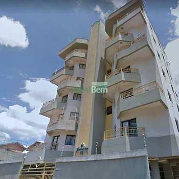 Apartamento em Valinhos, bairro Vila Olivo