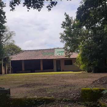 Chácara em Valinhos, bairro Country Club