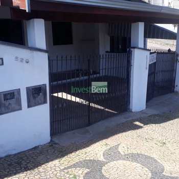 Casa em Valinhos, bairro Jardim Santo Antônio
