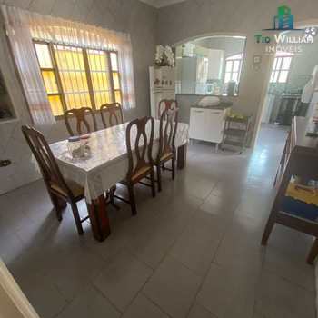 Sobrado em Praia Grande, bairro Solemar