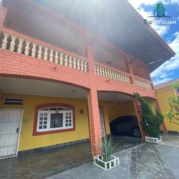 Sobrado em Praia Grande, bairro Solemar