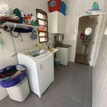 Sobrado em Praia Grande, bairro Solemar