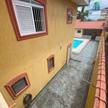 Sobrado em Praia Grande, bairro Solemar