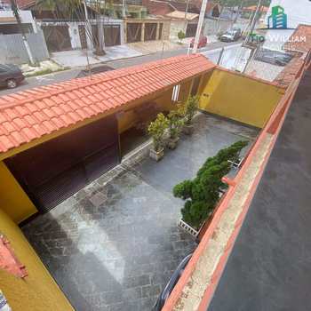 Sobrado em Praia Grande, bairro Solemar