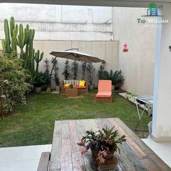 Sobrado em Atibaia, bairro Jardim Paulista
