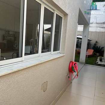 Sobrado em Atibaia, bairro Jardim Paulista