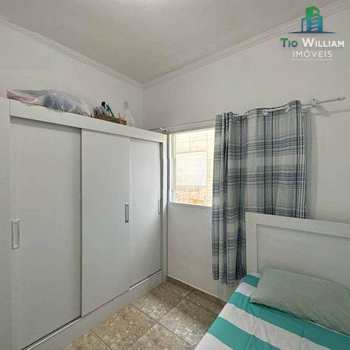 Sobrado em Praia Grande, bairro Canto do Forte