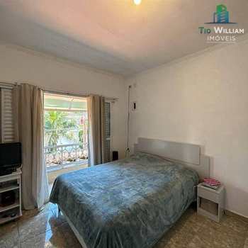 Sobrado em Praia Grande, bairro Canto do Forte