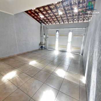 Sobrado em Praia Grande, bairro Guilhermina