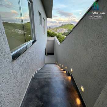 Sobrado em Bragança Paulista, bairro Residencial Vila Verde