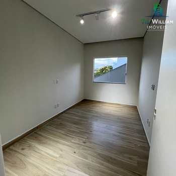 Sobrado em Bragança Paulista, bairro Residencial Vila Verde