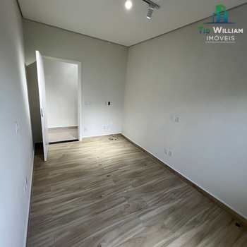 Sobrado em Bragança Paulista, bairro Residencial Vila Verde