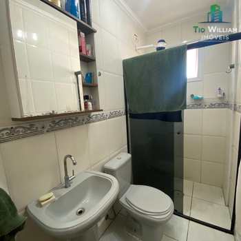 Apartamento em Praia Grande, bairro Guilhermina