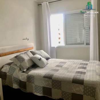 Apartamento em Praia Grande, bairro Mirim