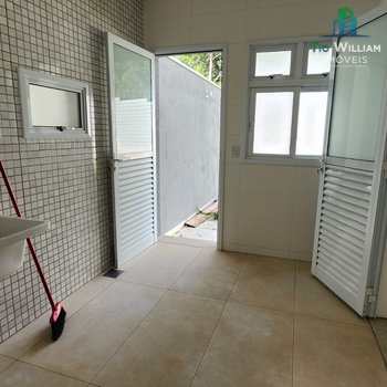 Sobrado de Condomínio em Bragança Paulista, bairro Condomínio Residencial Campos do Conde