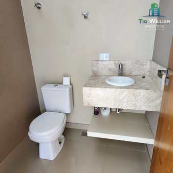 Sobrado de Condomínio em Bragança Paulista, bairro Condomínio Residencial Campos do Conde