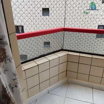Apartamento em Praia Grande, bairro Ocian