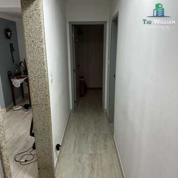 Apartamento em Praia Grande, bairro Guilhermina