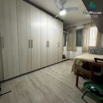 Apartamento em Praia Grande, bairro Guilhermina
