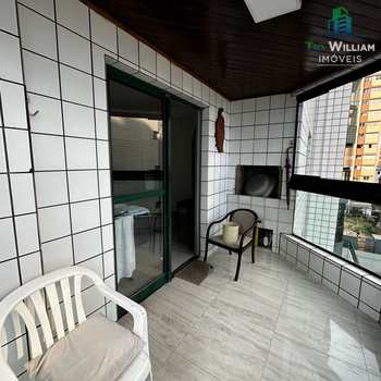Apartamento em Praia Grande, bairro Guilhermina
