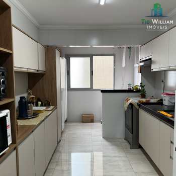 Apartamento em Praia Grande, bairro Guilhermina
